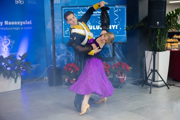 Para taneczna podczas wydarzenia