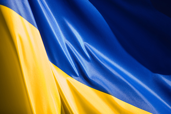 Solidarni z Ukrainą - program NAWA dla studentów i naukowców z Ukrainy