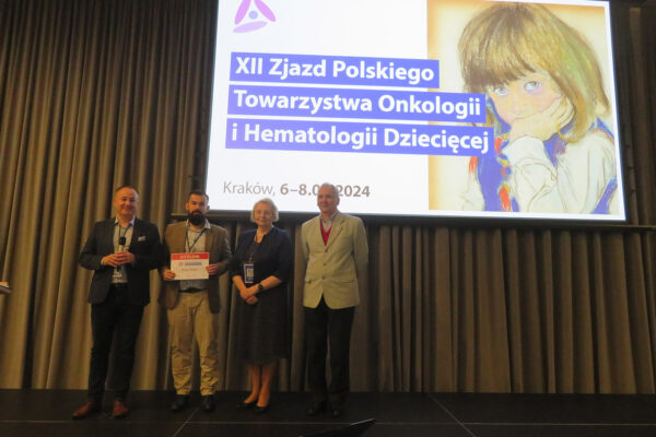 Doktoranci z Uniwersytetu Medycznego w Łodzi nagrodzeni podczas XII Zjazdu Polskiego Towarzystwa Onkologii i Hematologii Dziecięcej