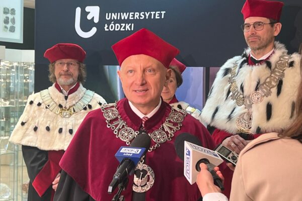 Konferencja prasowa podczas podpisania porozumienia ŁPA 2