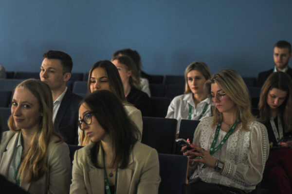 21 MIĘDZYNARODOWA EDYCJA KONFERENCJI JUVENES PRO MEDICINA 8