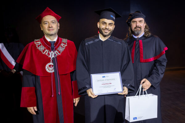 Ceremonia Graduacji Studentów English Division 2025 14