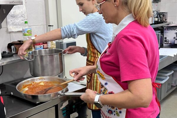 "KULINARNE MOSTY" 23