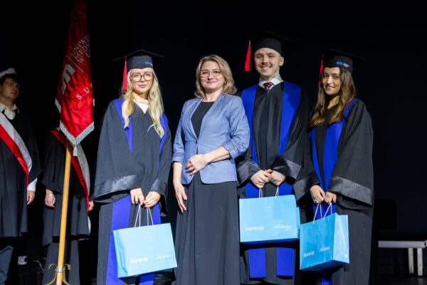 Uroczyste Dyplomatorium Absolwentów Kierunku Lekarsko-Dentystycznego 4