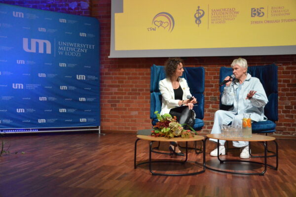 Agnieszka Jaksa, Ewa Błaszczyk