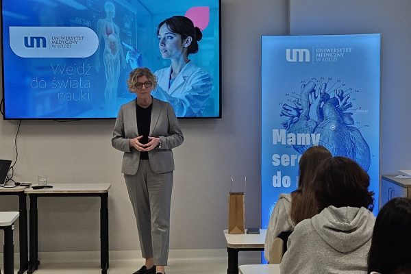 b63344fd-b935-42c9-8566-e83bbd26df48