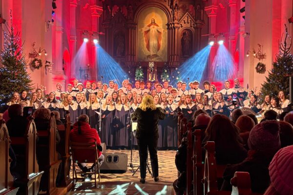 Magia dźwięku i światła – za nami Koncert Noworoczny Chóru Uniwersytetu Medycznego w Łodzi!