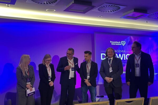 Nowe możliwości dla pacjentów z dławicą — konferencja „Akademia Dławicy” w&nbsp;Łodzi