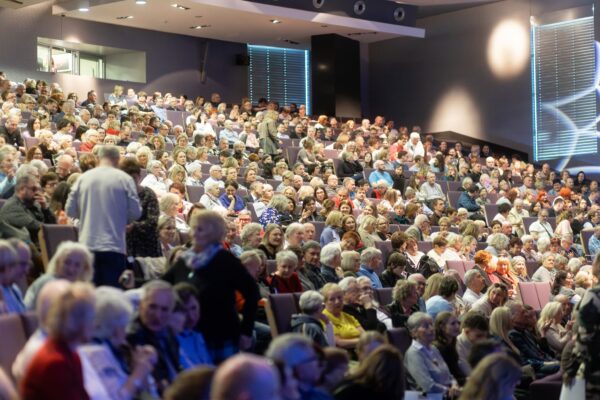 ARTUR ANDRUS w Uniwersytecie Medycznym w Łodzi25