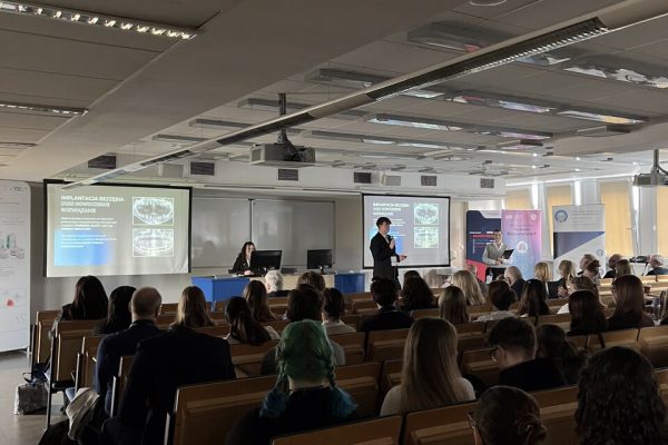 III Ogólnopolska Konferencja Naukowa Studentów Technik Dentystycznych zdj1