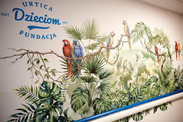 Przyjazna przestrzeń dla małych pacjentów - humanizacja ścian w Centralnym Szpitalu Klinicznym UM06