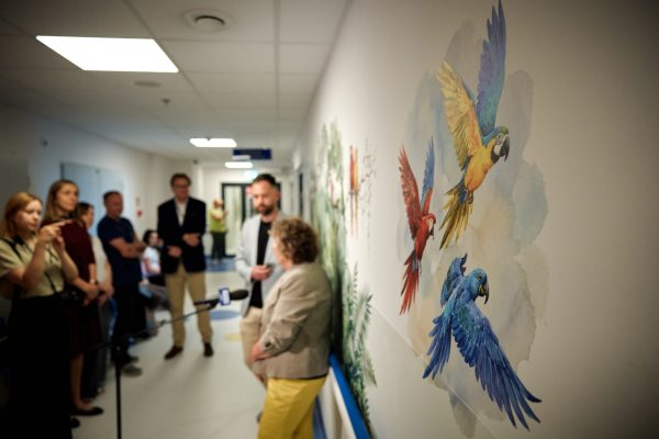 Przyjazna przestrzeń dla małych pacjentów - humanizacja ścian w Centralnym Szpitalu Klinicznym UM54