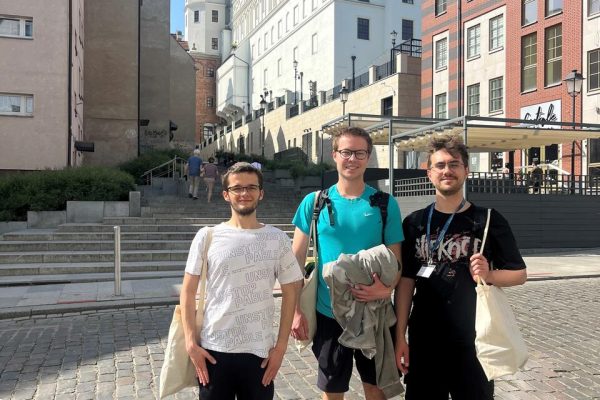 UMED PONOWNIE TRIUMFUJE W OGÓLNOPOLSKIM KONKURSIE WIEDZY FIZJOLOGICZNEJ „WIELKA SYNAPSA”5