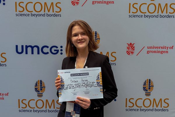 Międzynarodowy sukces studentki UMED. I miejsce na ISCOMS 2026