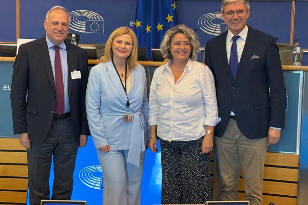 Prof. Aleksandra Lesiak na forum Parlamentu Europejskiego – o znaczeniu chorób skóry w polityce zdrowotnej UE