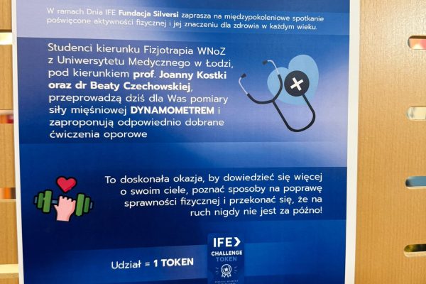 STUDENCI FIZJOTERAPII UMED PROMOWALI AKTYWNOŚĆ FIZYCZNĄ PODCZAS DNIA IFE4