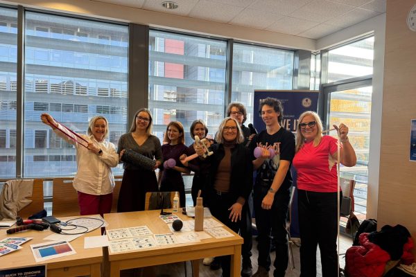 STUDENCI FIZJOTERAPII UMED PROMOWALI AKTYWNOŚĆ FIZYCZNĄ PODCZAS DNIA IFE8
